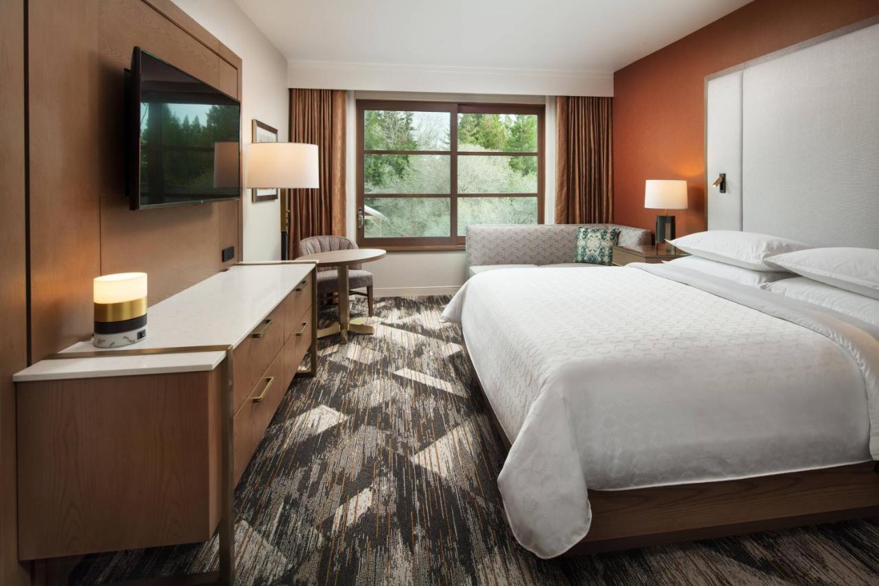 Sheraton At The Sundial Bridge 4* Redding